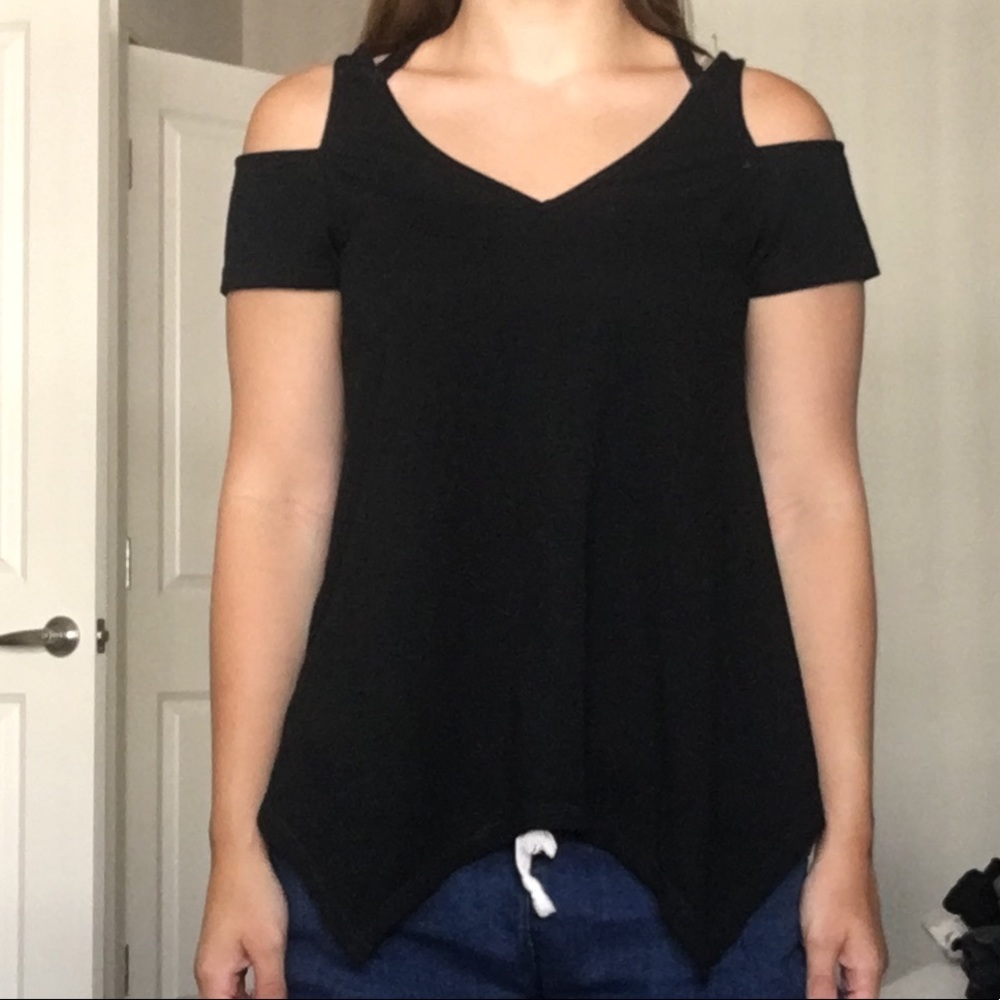 4/$25 Black Cold Shoulder Top